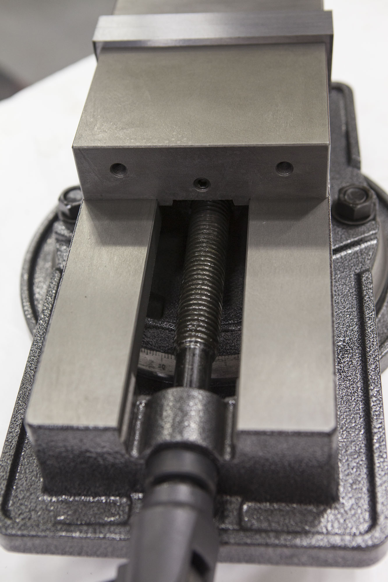 Тиски станочные Stalex QM16200 - 8